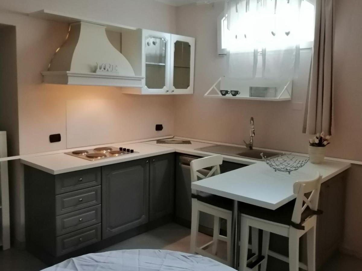 Casa in collina la farfalla Riparbella Esterno foto