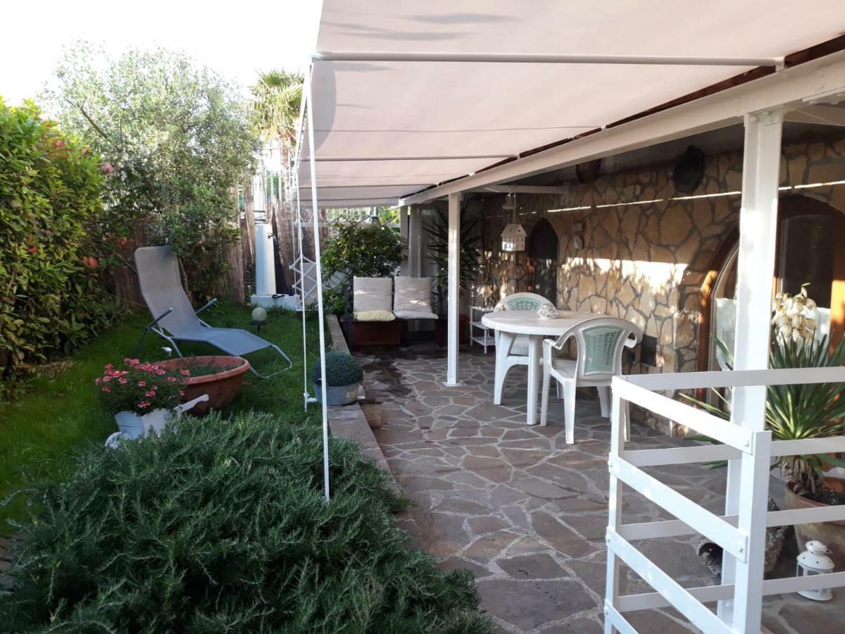 Casa in collina la farfalla Riparbella Esterno foto