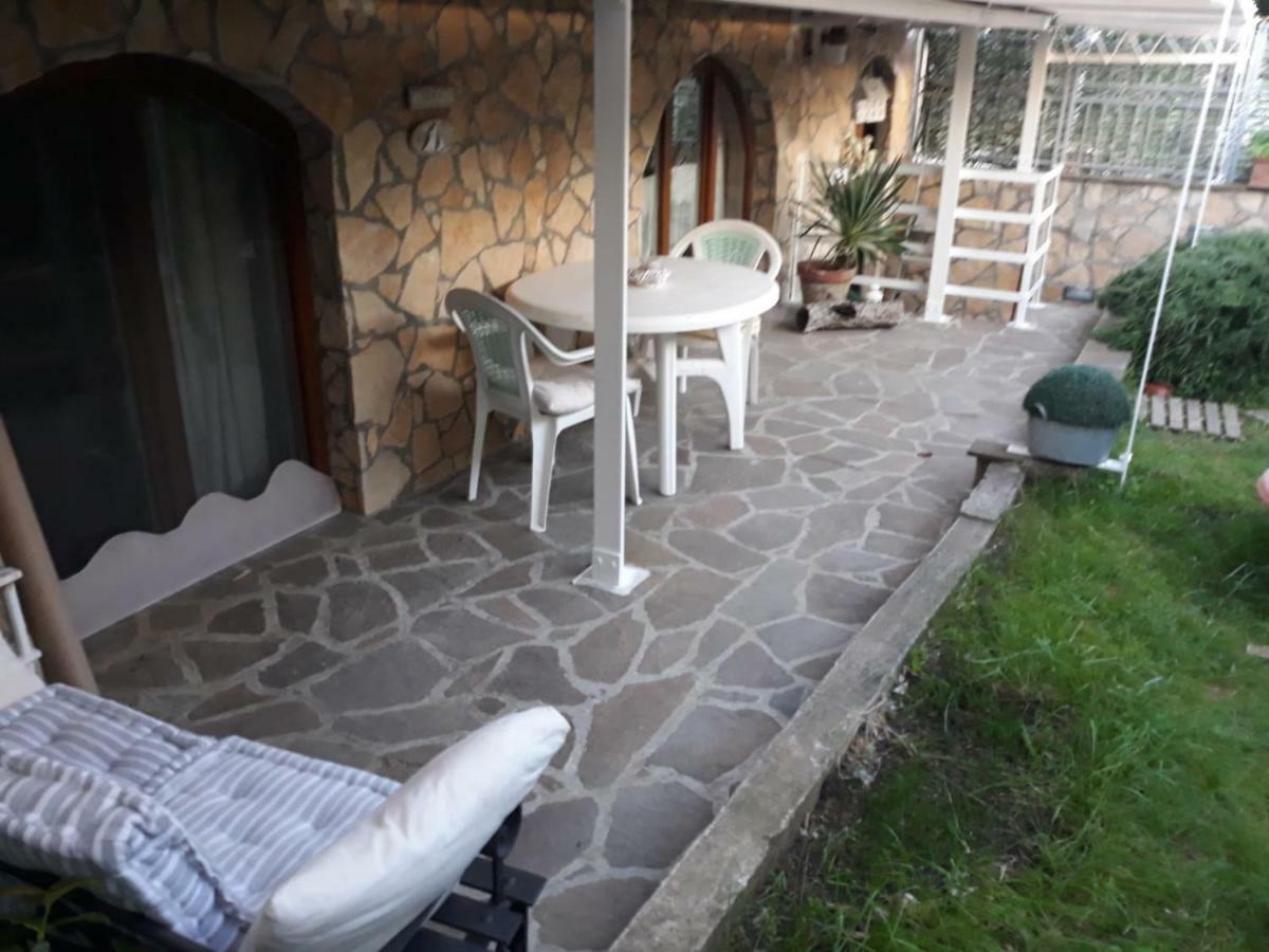 Casa in collina la farfalla Riparbella Esterno foto